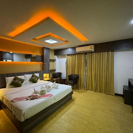 Mr.Mac'S Place Pattaya Extérieur photo