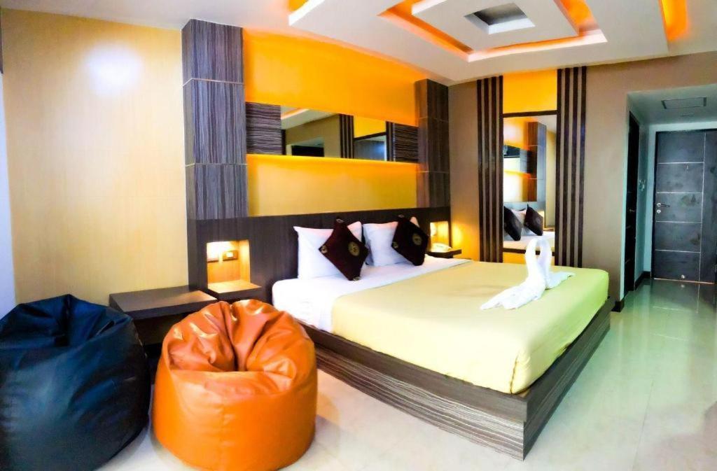 Mr.Mac'S Place Pattaya Extérieur photo