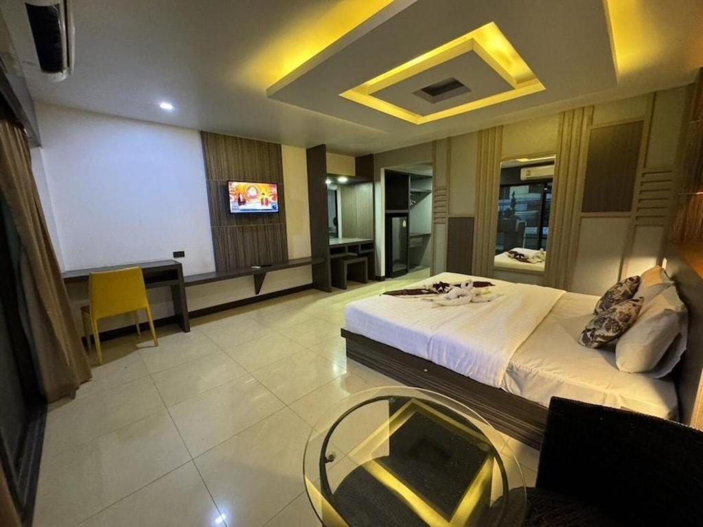 Mr.Mac'S Place Pattaya Extérieur photo